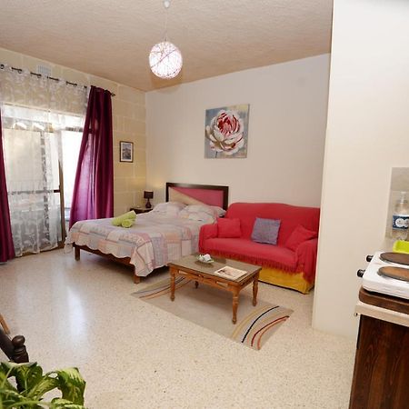 Avalon Seaside B&B - Gozo Bellevue Homes Ксленді Екстер'єр фото