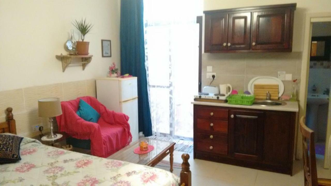 Avalon Seaside B&B - Gozo Bellevue Homes Ксленді Екстер'єр фото